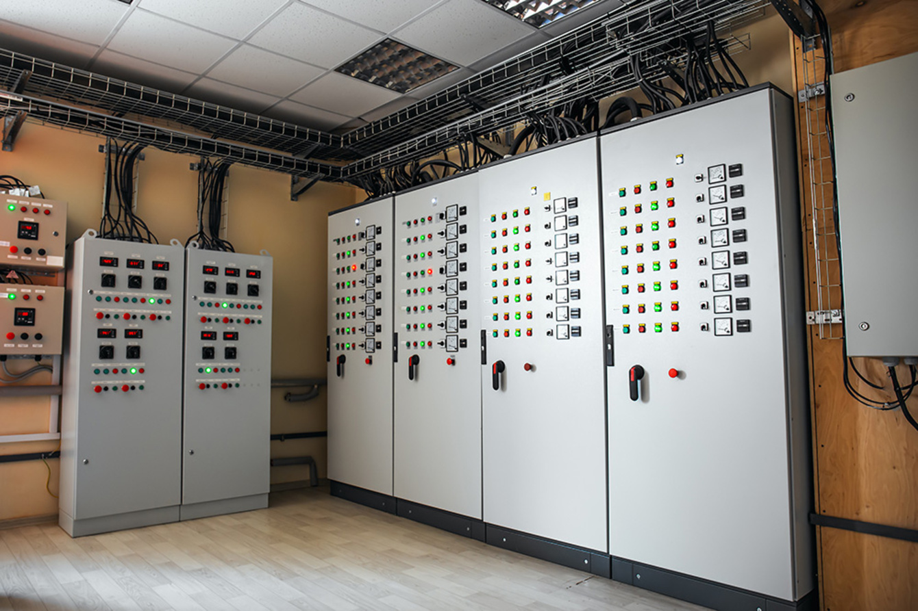 Schalt­anlagen­bau bei Elektro Petrat / Dominic Petrat e.K. in Obertshausen